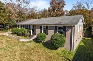 2507 Dumfries Rd, Greensboro, NC 27407 - Photo 4