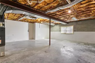 707 Willowmoore Ave, Thomasville, NC 27360 - Photo 32