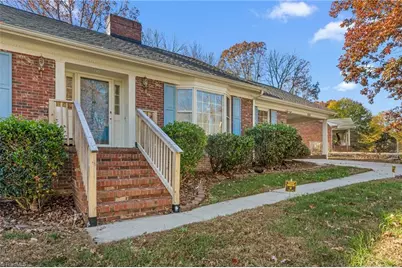 707 Willowmoore Avenue, Thomasville, NC 27360 - Photo 4