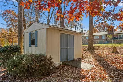 707 Willowmoore Avenue, Thomasville, NC 27360 - Photo 40