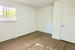 2913 Marthas Pl, Greensboro, NC 27408 - Photo 8