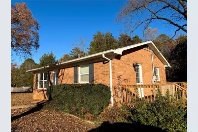 421 Sycamore Circle, Yadkinville, NC 27055 - Photo 2