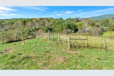 5550 Troutdale Hwy Road, Troutdale, VA 24378 - Photo 40