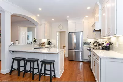 5810 Windhurst Court, Greensboro, NC 27410 - Photo 8