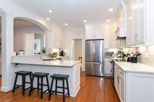 5810 Windhurst Ct, Greensboro, NC 27410 - Photo 8