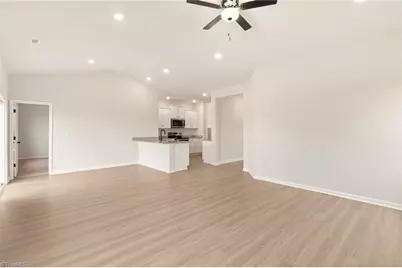 1084 Russell Drive, Winston-Salem, NC 27127 - Photo 4