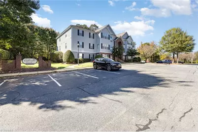 3698 Cotswold Avenue, Greensboro, NC 27410 - Photo 2