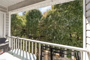 3698 Cotswold Ave, Greensboro, NC 27410 - Photo 18