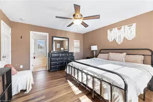 5621 Sycamore Glen Rd, Greensboro, NC 27405 - Photo 16