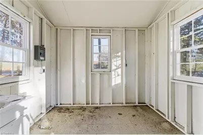 124 Ridgeway Lane, Lexington, NC 27295 - Photo 10