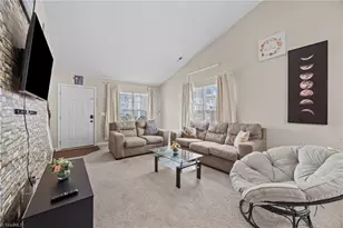 921 Norton St, High Point, NC 27263 - Photo 6