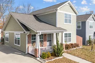 921 Norton St, High Point, NC 27263 - Photo 2