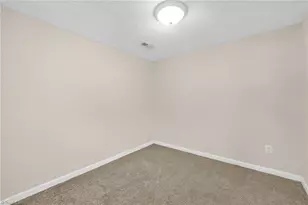 10 Dunnberry Ct, Greensboro, NC 27455 - Photo 20