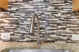 2540 Lockwood Dr, Winston-Salem, NC 27103 - Photo 6