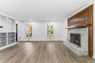 2540 Lockwood Dr, Winston-Salem, NC 27103 - Photo 2