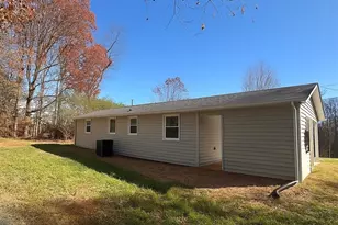 255 Shatley Orchard St, North Wilkesboro, NC 28659 - Photo 18
