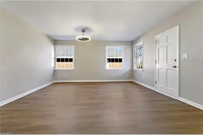 210 Forest Hill Avenue, Winston-Salem, NC 27105 - Photo 6