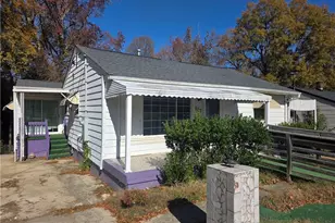 807 Tuscaloosa St, Greensboro, NC 27406 - Photo 2