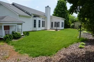 7 Drakestone Ct, Greensboro, NC 27455 - Photo 12