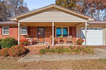 423 Watford Road, Thomasville, NC 27360 - Photo 6