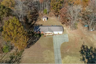 423 Watford Road, Thomasville, NC 27360 - Photo 38