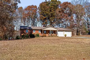 423 Watford Rd, Thomasville, NC 27360 - Photo 4