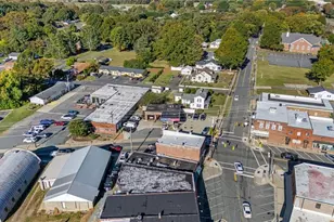 204 S Main St, King, NC 27021 - Photo 14