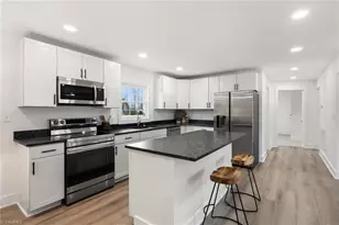 1604 Brooks Rd, Reidsville, NC 27320 - Photo 6