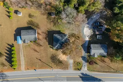 409 S Fayetteville Street, Liberty, NC 27298 - Photo 36