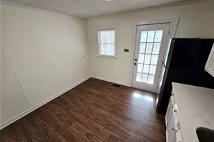 621 Grace Ave, Burlington, NC 27217 - Photo 8