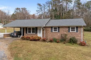 134 Park Dr, Jonesville, NC 28642 - Photo 4