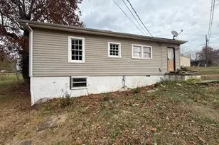 146 Thunder Ln, Millers Creek, NC 28651 - Photo 8