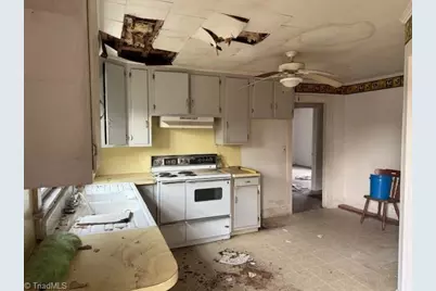 146 Thunder Lane, Millers Creek, NC 28651 - Photo 4