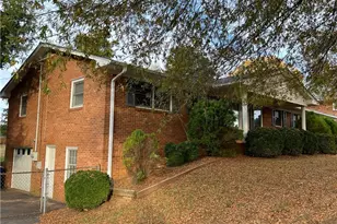 797 Sedge Garden Rd, Kernersville, NC 27284 - Photo 4