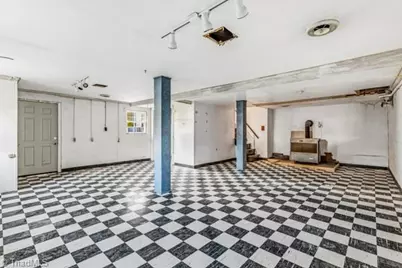 2311 Fernwood Drive, Greensboro, NC 27408 - Photo 34