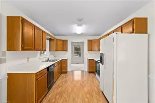 209 Rivermeade Dr, Archdale, NC 27263 - Photo 8