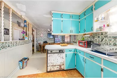 2200 US Highway 29 Bus, Reidsville, NC 27320 - Photo 6