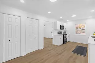 3603 Castleton Rd, Greensboro, NC 27406 - Photo 10