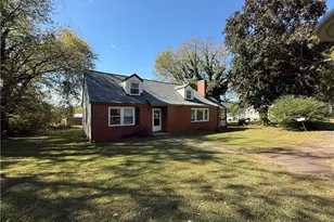709 Rainey Ct, Eden, NC 27288 - Photo 2