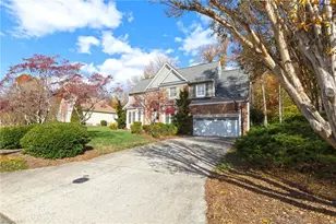 5812 Starboard Dr, Greensboro, NC 27410 - Photo 4