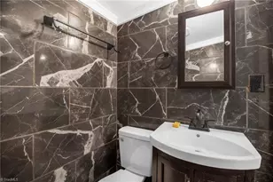 1514 Summit Ave, Greensboro, NC 27405 - Photo 14