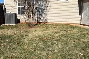 18 Wheelwright Ct, Greensboro, NC 27455 - Photo 16