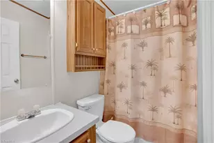 5507 Bridgeway Dr, Greensboro, NC 27406 - Photo 20