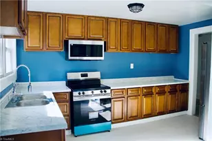 423 Tate St, High Point, NC 27260 - Photo 8