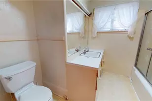 602 Main Street S, Dobson, NC 27017 - Photo 14