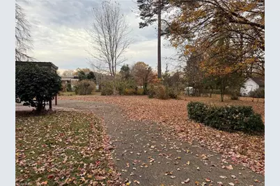 602 Main Street S, Dobson, NC 27017 - Photo 46