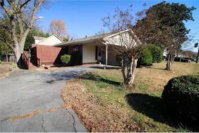 1466 Ebert Street, Winston-Salem, NC 27103 - Photo 2