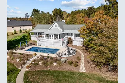 515 Oak Pointe Drive, Semora, NC 27343 - Photo 6