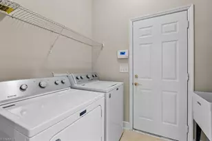 2412 Old Towne Dr, Greensboro, NC 27455 - Photo 10