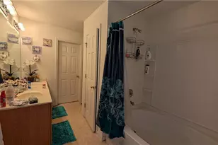 1067 Bridgend Dr, High Point, NC 27260 - Photo 6